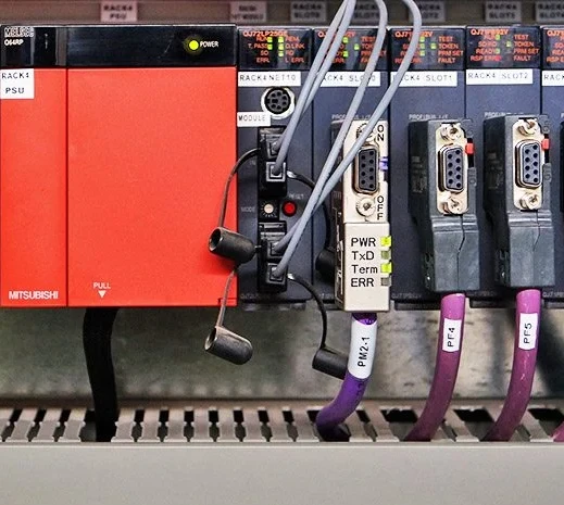Fasi di programmazione del metodo di progettazione empirico di Mitsubishi PLC